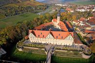 Foto: Staatliche Schlösser und Gärten Baden-Württemberg, Achim Mende Weikersheim Palace and Garden, Aerial view; photo: Staatliche Schlösser und Gärten Baden-Württemberg, Achim Mende